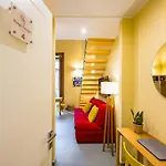 Borgo Vergini 4* 나폴리