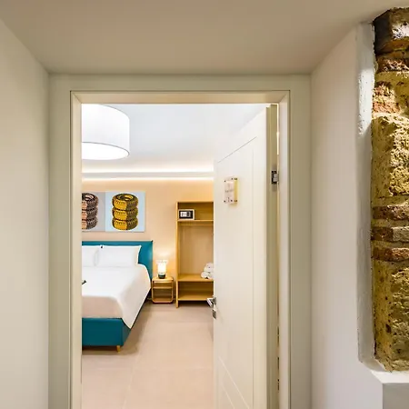 Borgo Vergini 4*